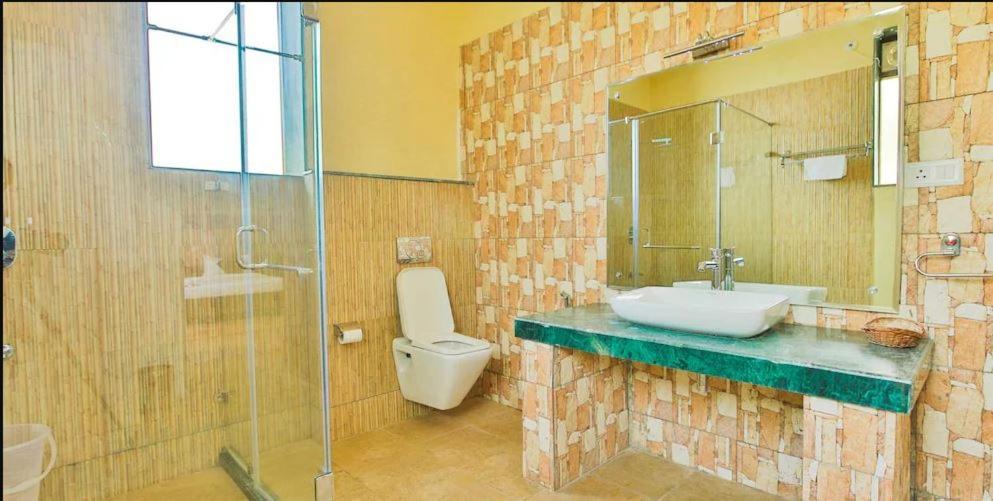 Grass Field Valley Resort Джайпур Екстериор снимка